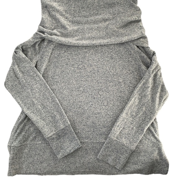 CUPIO COWL NECK GRAY size Medium - Picture 1 of 4